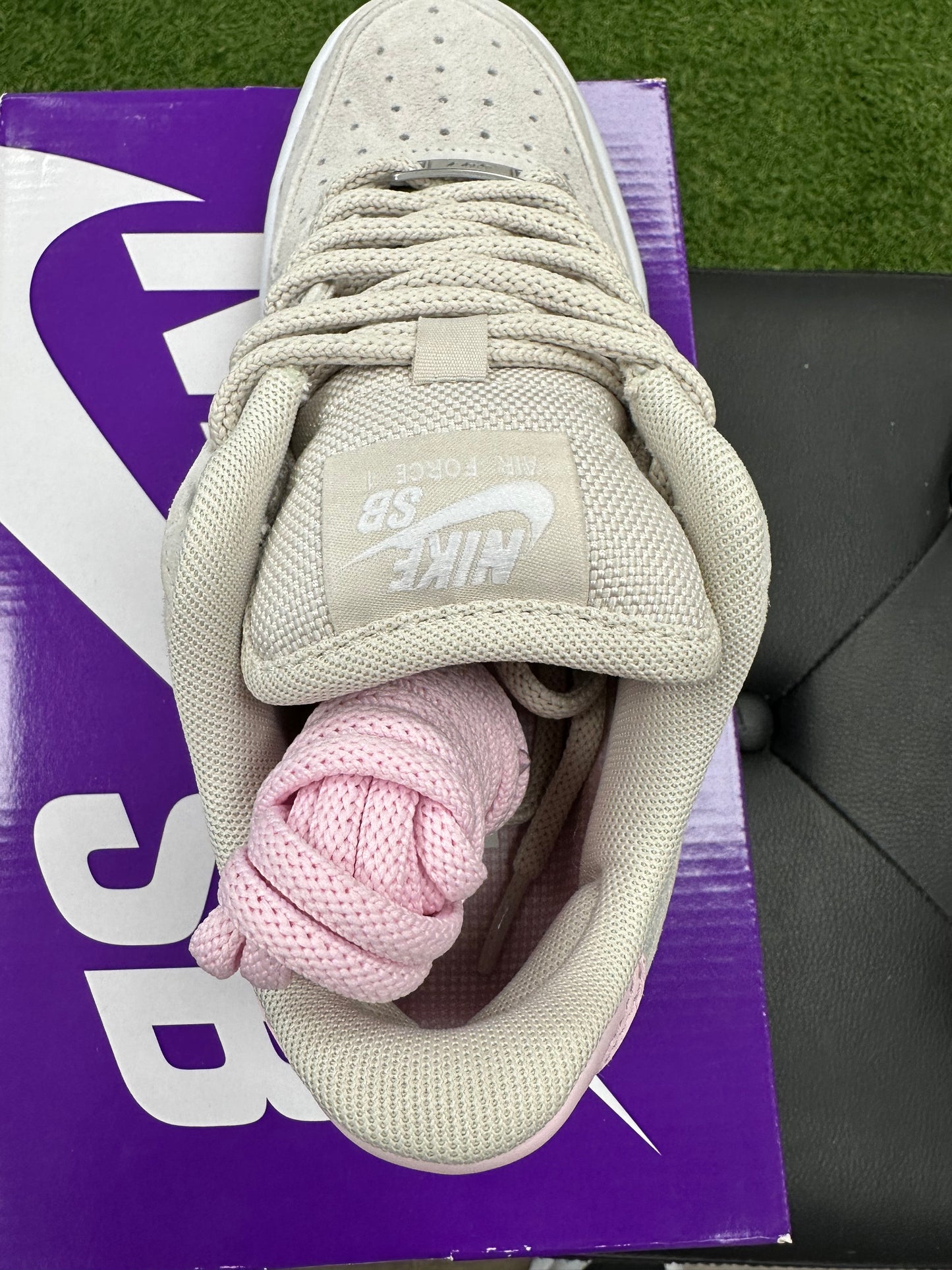 Nike Air Force 1 Low SB Light Orewood Brown Pink - Size 4