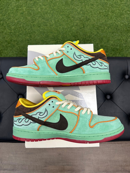 Nike SB Dunk Low Rodeo Tourmaline