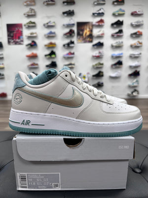 Nike Air Force 1 Low '07 Philadelphia - Size 10