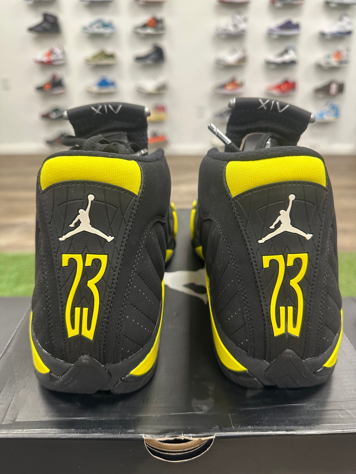 Jordan 14 Retro Thunder - Size 13