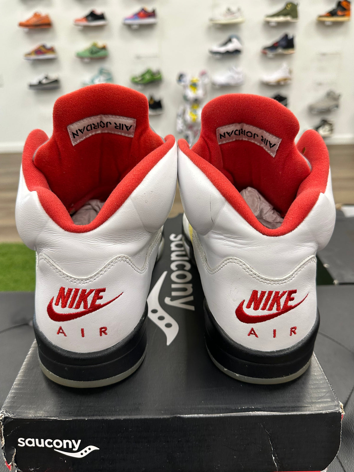 Jordan 4 Retro Fire Red Mars Blackmon