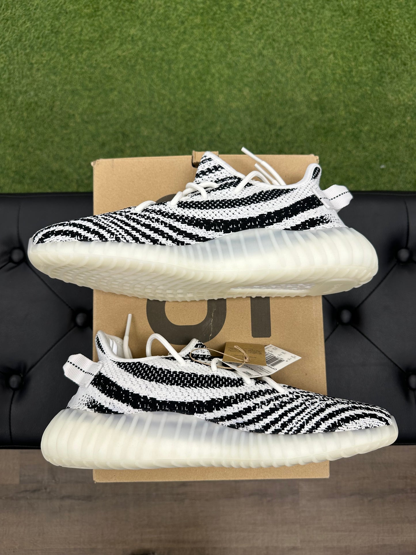 adidas Yeezy Boost 350 V2 Zebra - Size 10.5
