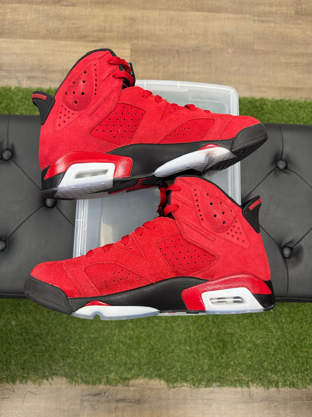 Jordan 6 Retro Toro Bravo