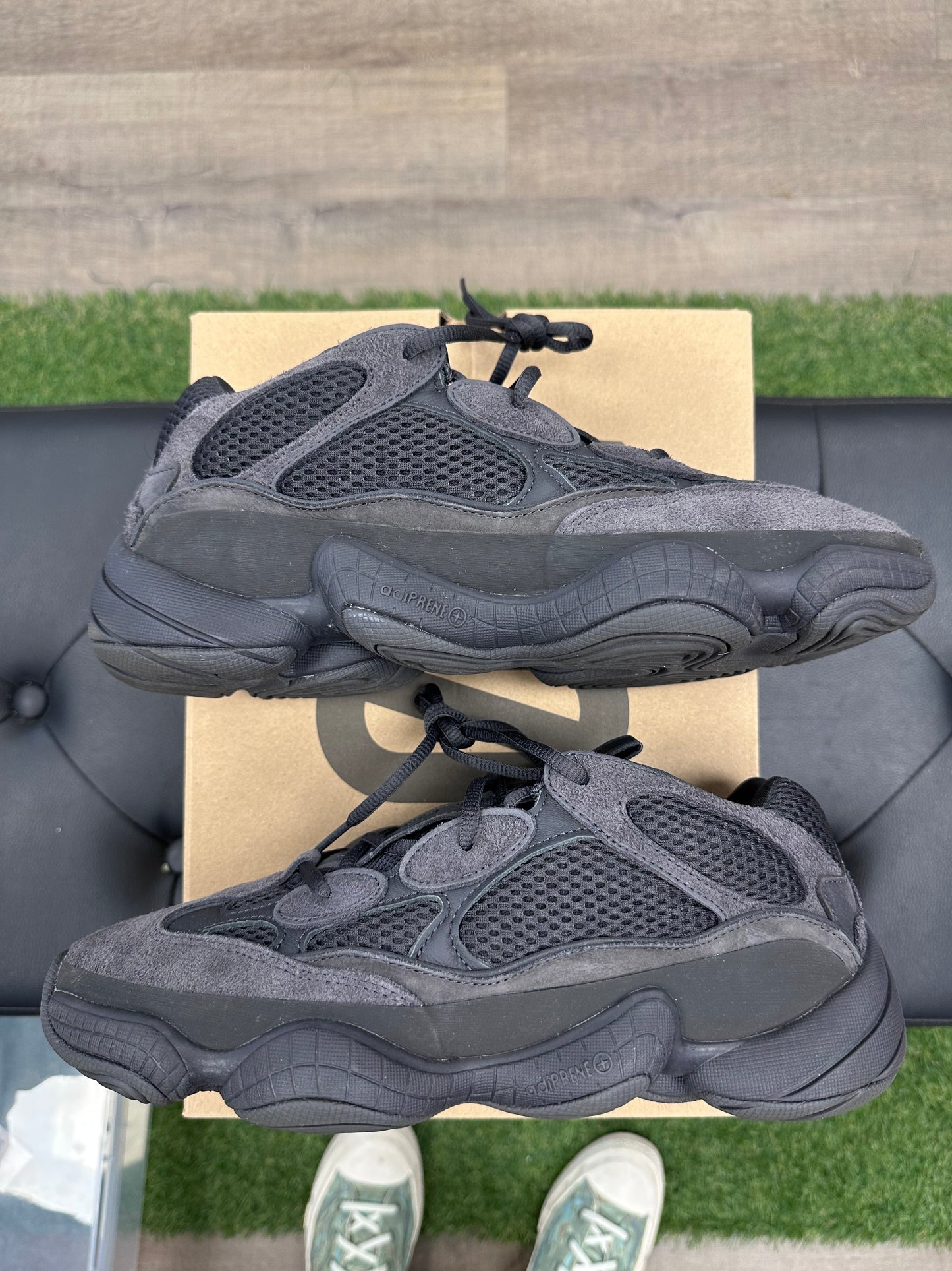 adidas Yeezy 500 Utility Black - Size 10 (U)