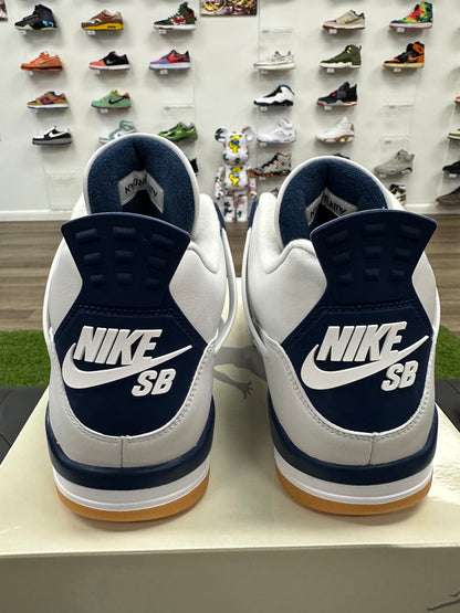 Jordan 4 Retro SB Navy - Size 12 (2)