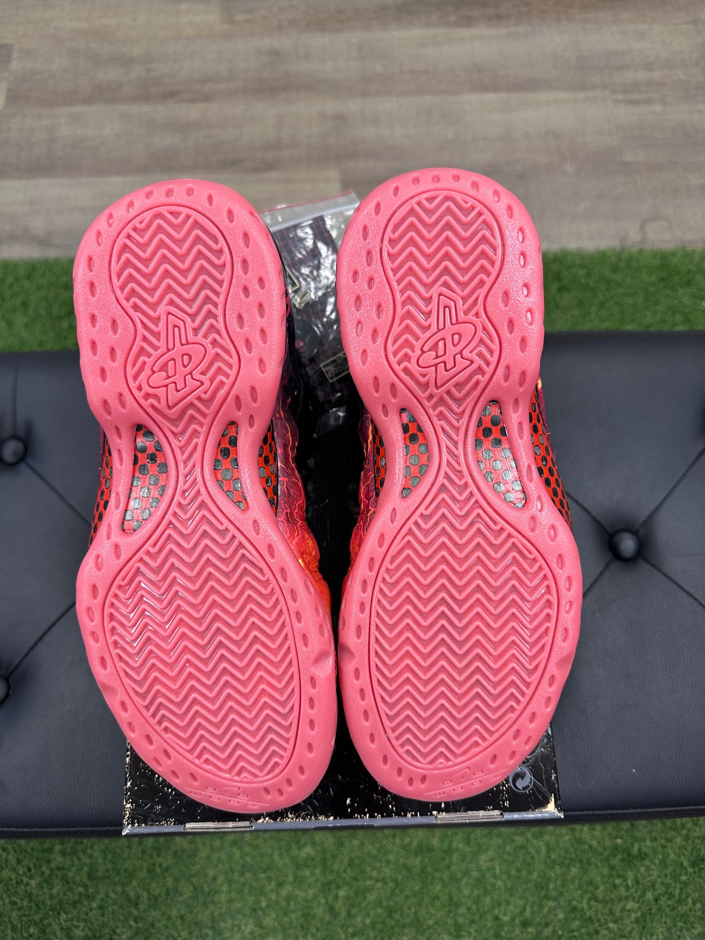 Nike Air Foamposite One Stranger Things - Size 9