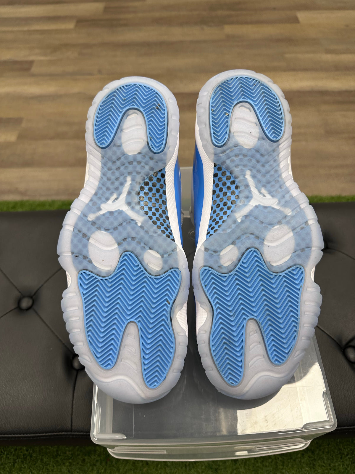 Jordan 11 Retro Low University Blue (2026)