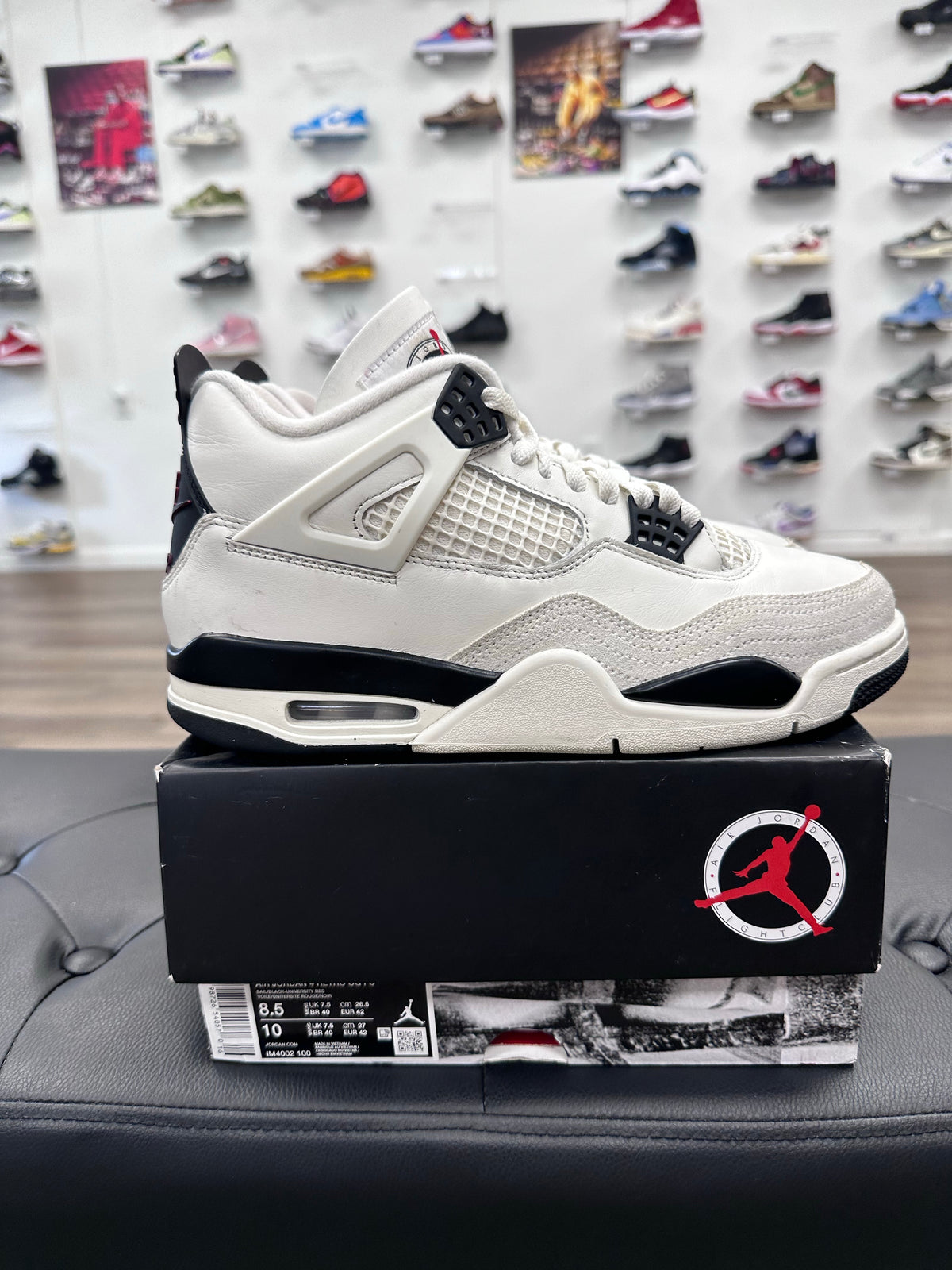 Jordan 4 Retro OG Flight Club