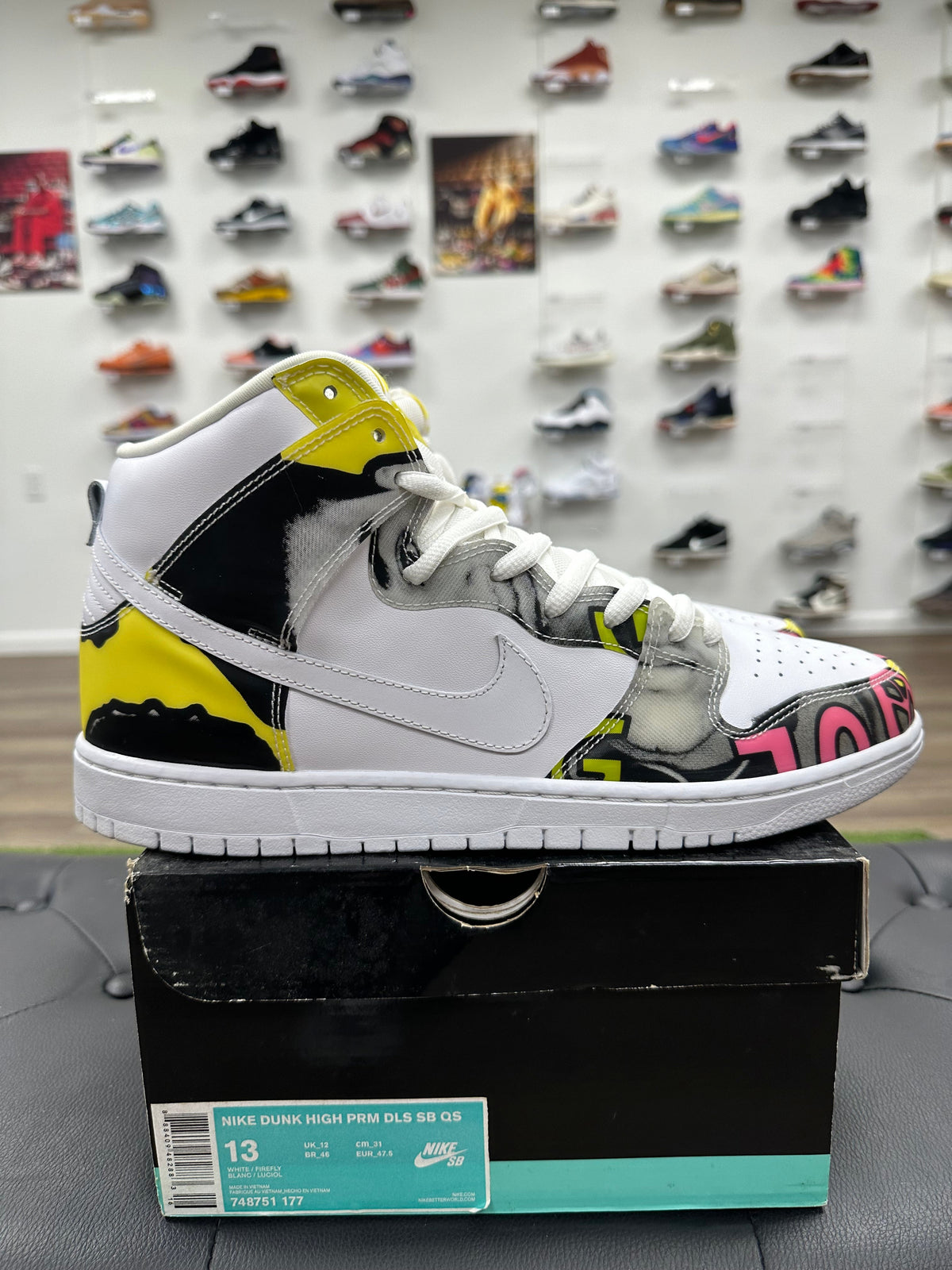 Nike SB Dunk High De La Soul (2015)
