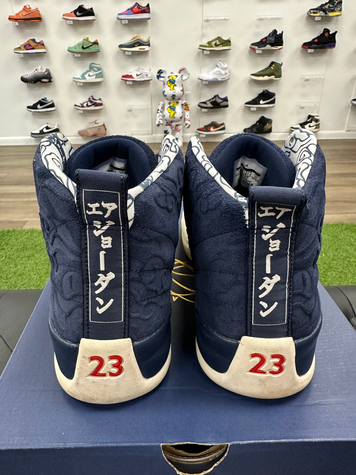 Jordan 12 Retro International Flight