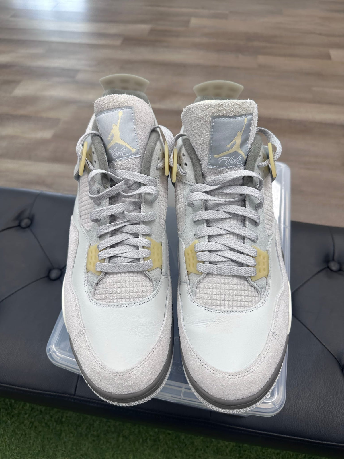 Jordan 4 Retro SE Craft Photon Dust