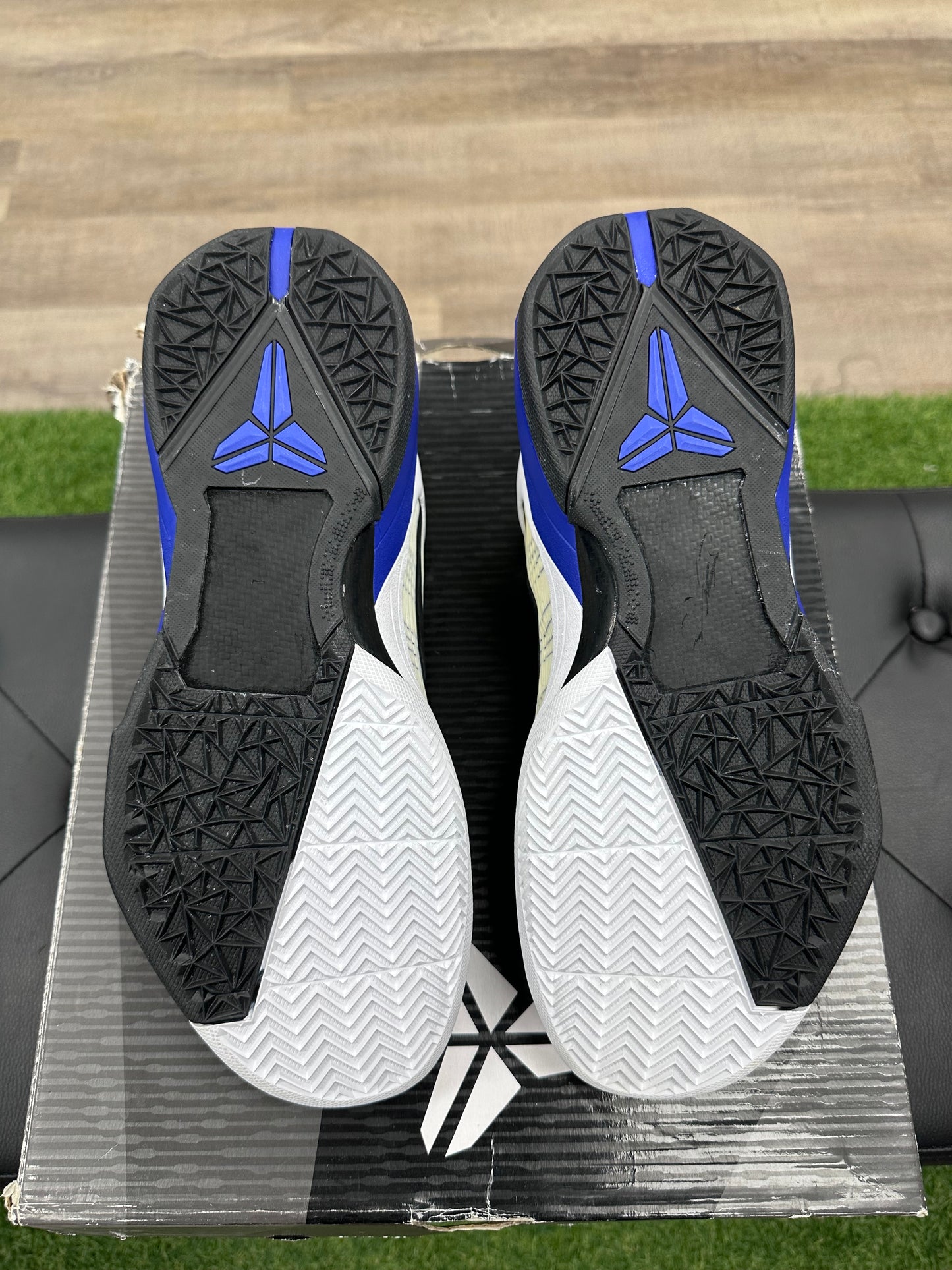 Nike Kobe 7 Concord - Size 10.5