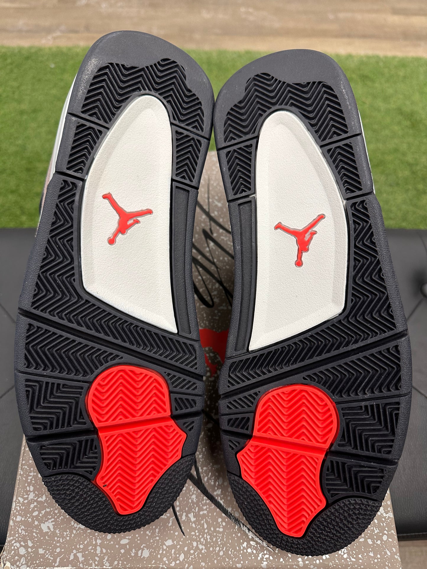 Jordan 4 Retro Taupe Haze - Size 12