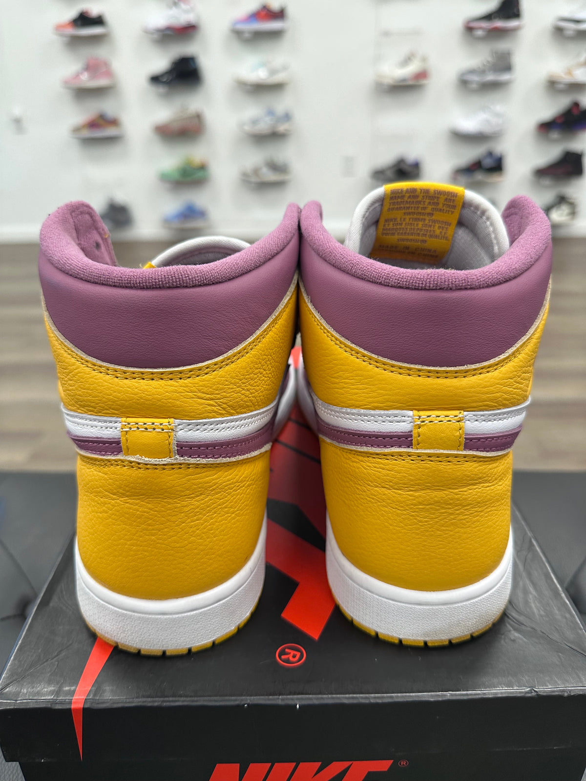 Jordan 1 Retro High OG Brotherhood