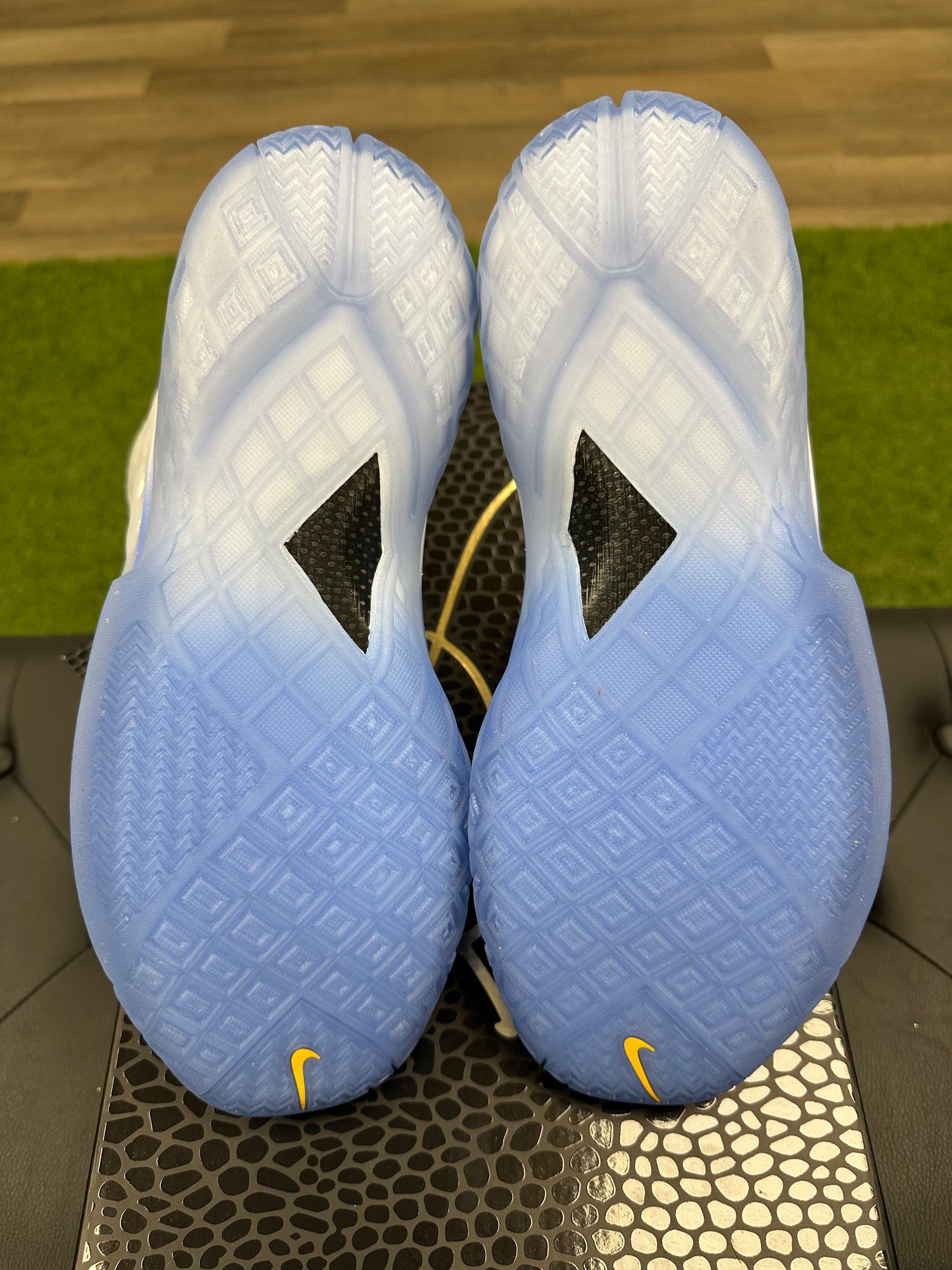 Nike Kobe 3 Protro Christmas - Size 10