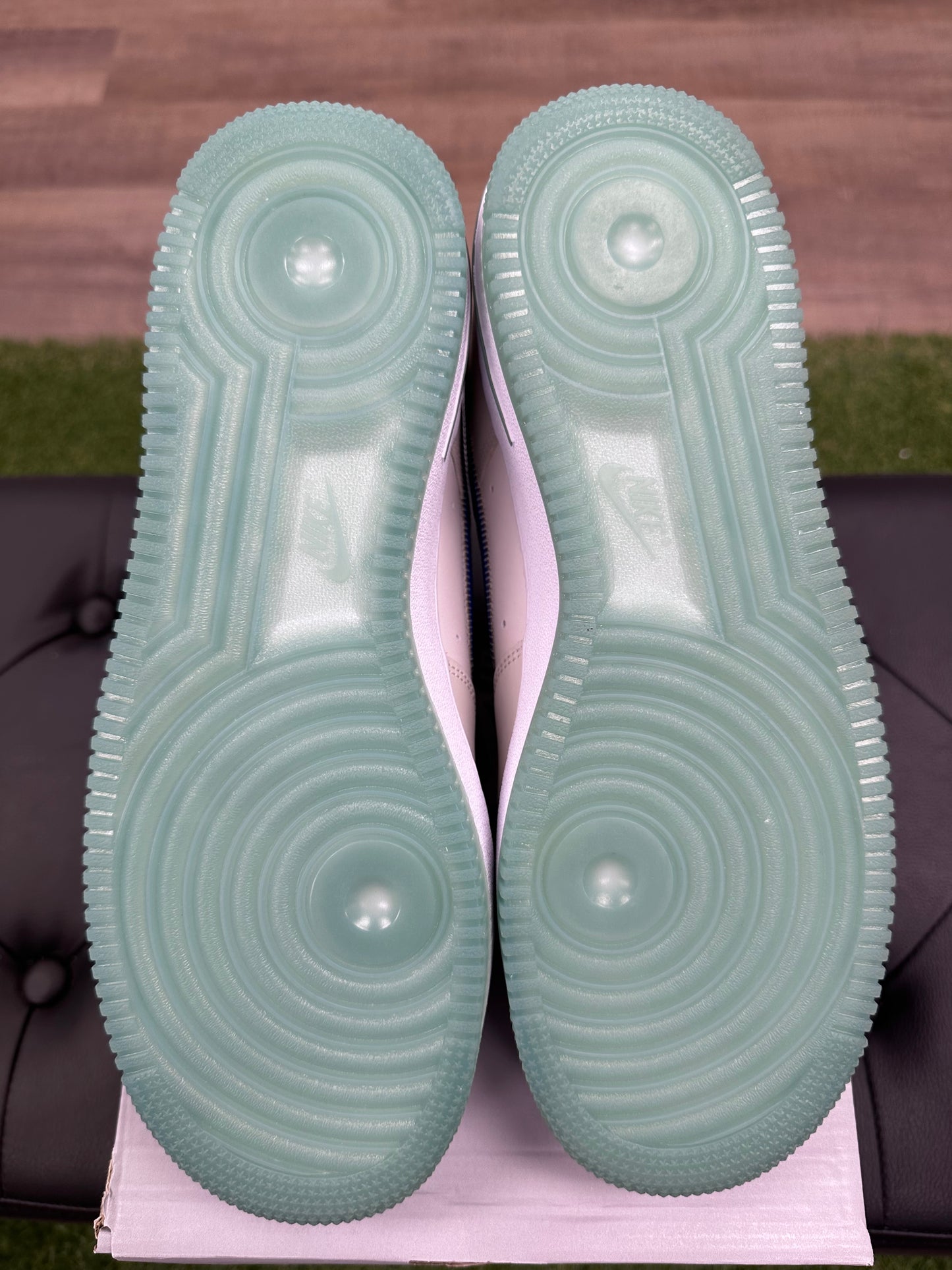 Nike Air Force 1 Low '07 Philadelphia - Size 10