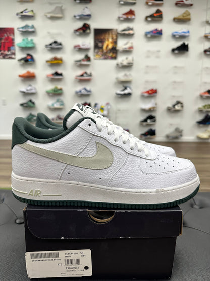 Nike Air Force 1 Low '07 LV8 Vintage Green