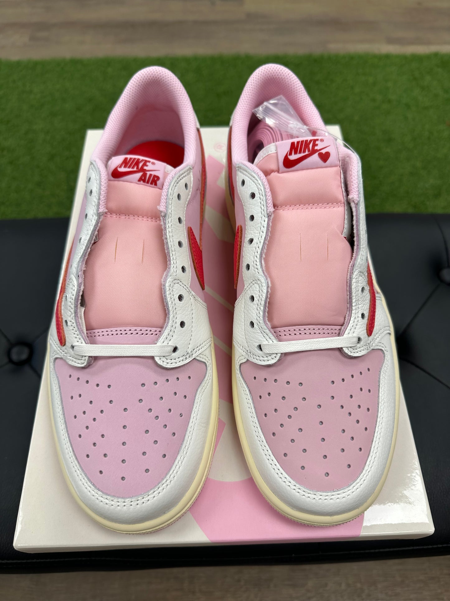 Jordan 1 Retro Low OG SP Travis Scott Sail Tropical Pink - Size 10