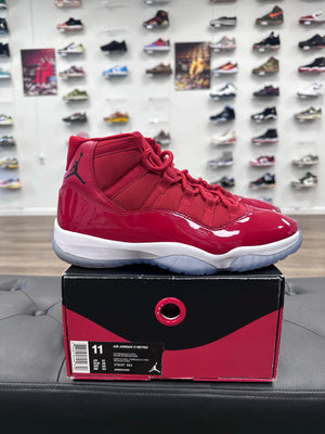 Jordan 11 Retro Win Like 96 -Size 11 (U)