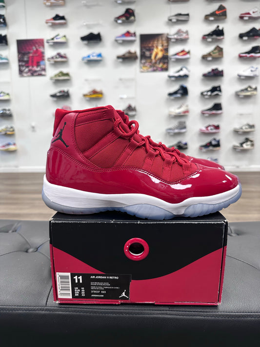Jordan 11 Retro Win Like 96 -Size 11 (U)