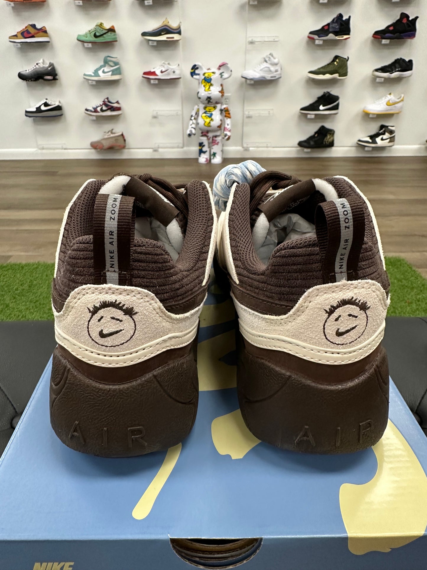Nike Zoom Field Jaxx Travis Scott Leche Blue - Size 9