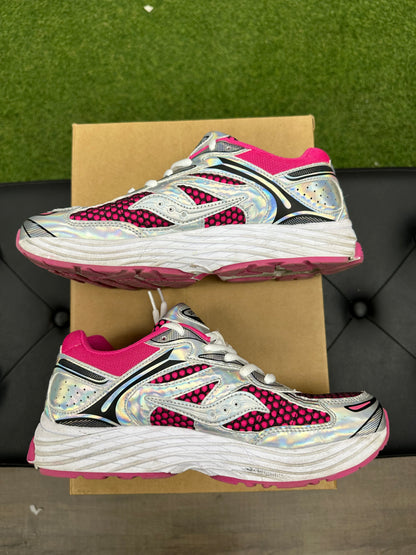 Saucony ProGrid Omni 9 Big Kid Fuchsia Iridescent - Size 6 (U)