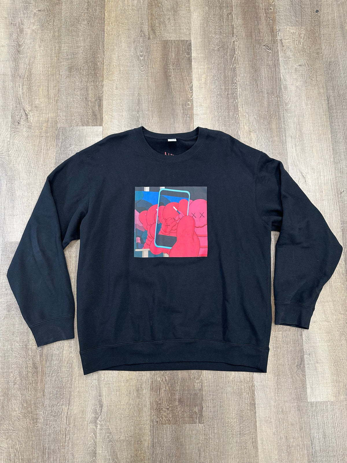 KAWS x Uniqlo Warhol Graphic 476119 Sweatshirt Black