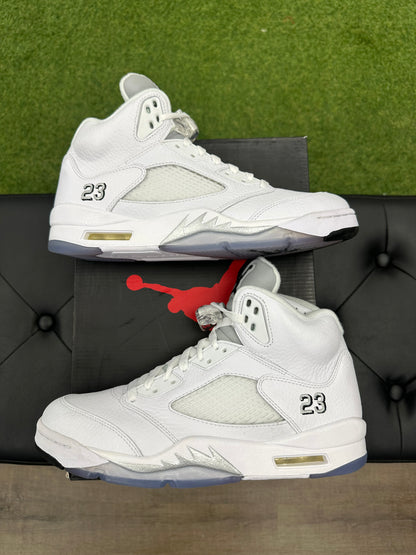 Jordan 5 Retro Metallic White (2015) - Size 9