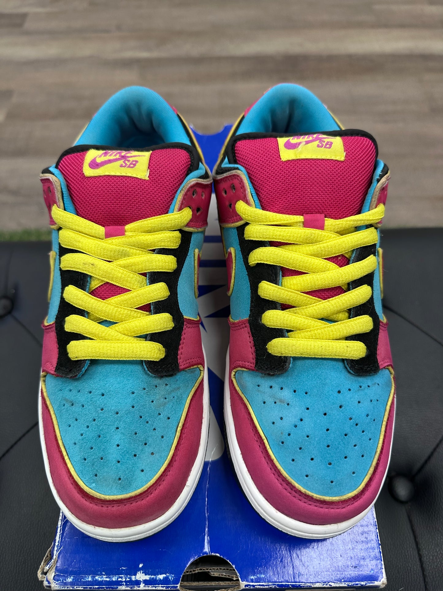 Nike SB Dunk Low Ms. Pacman - Size 8 (U)