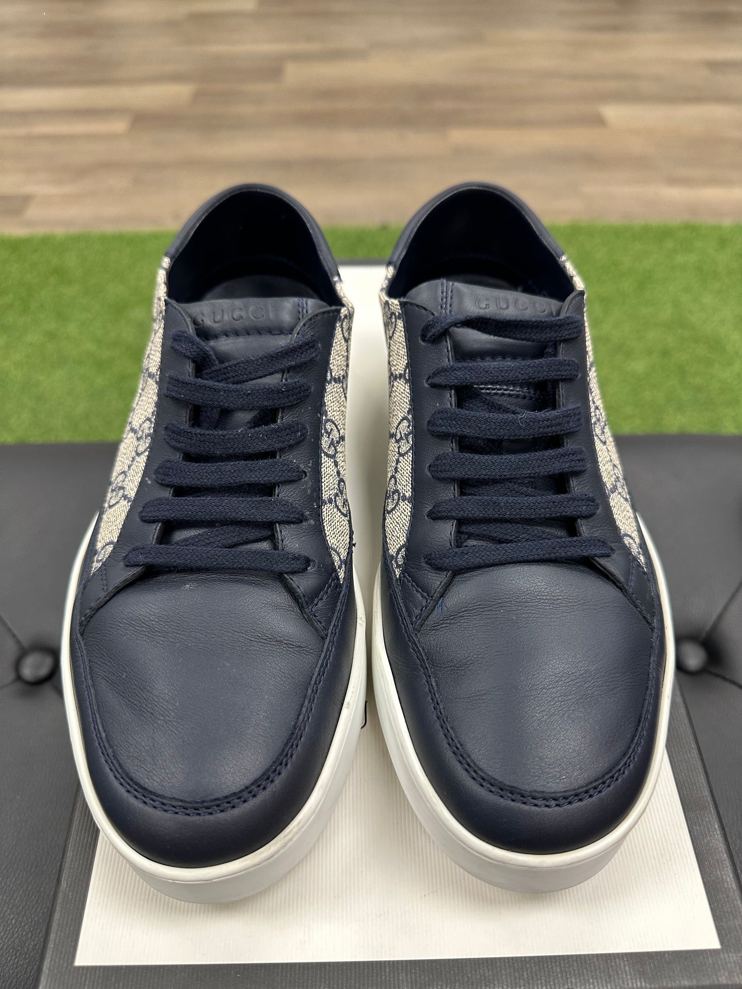 Gucci Common GG Supreme Navy - Size 9 (U)