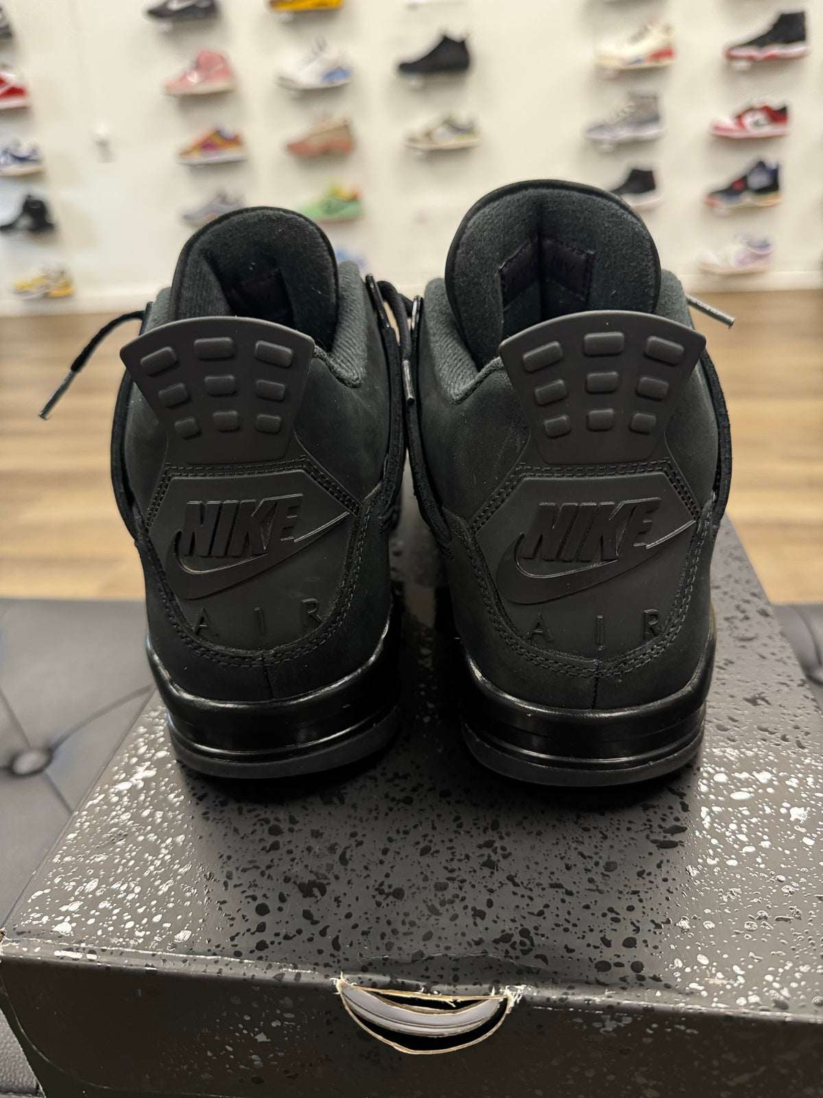 Jordan 4 Retro Black Cat (2025)