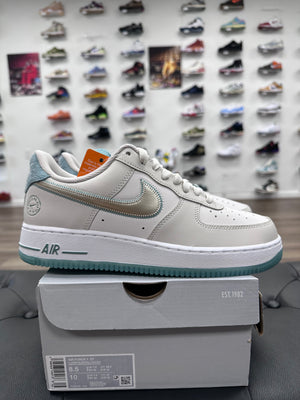 Nike Air Force 1 Low '07 Philadelphia - Size 8.5
