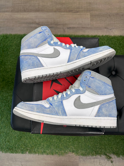 Jordan 1 Retro High OG Hyper Royal