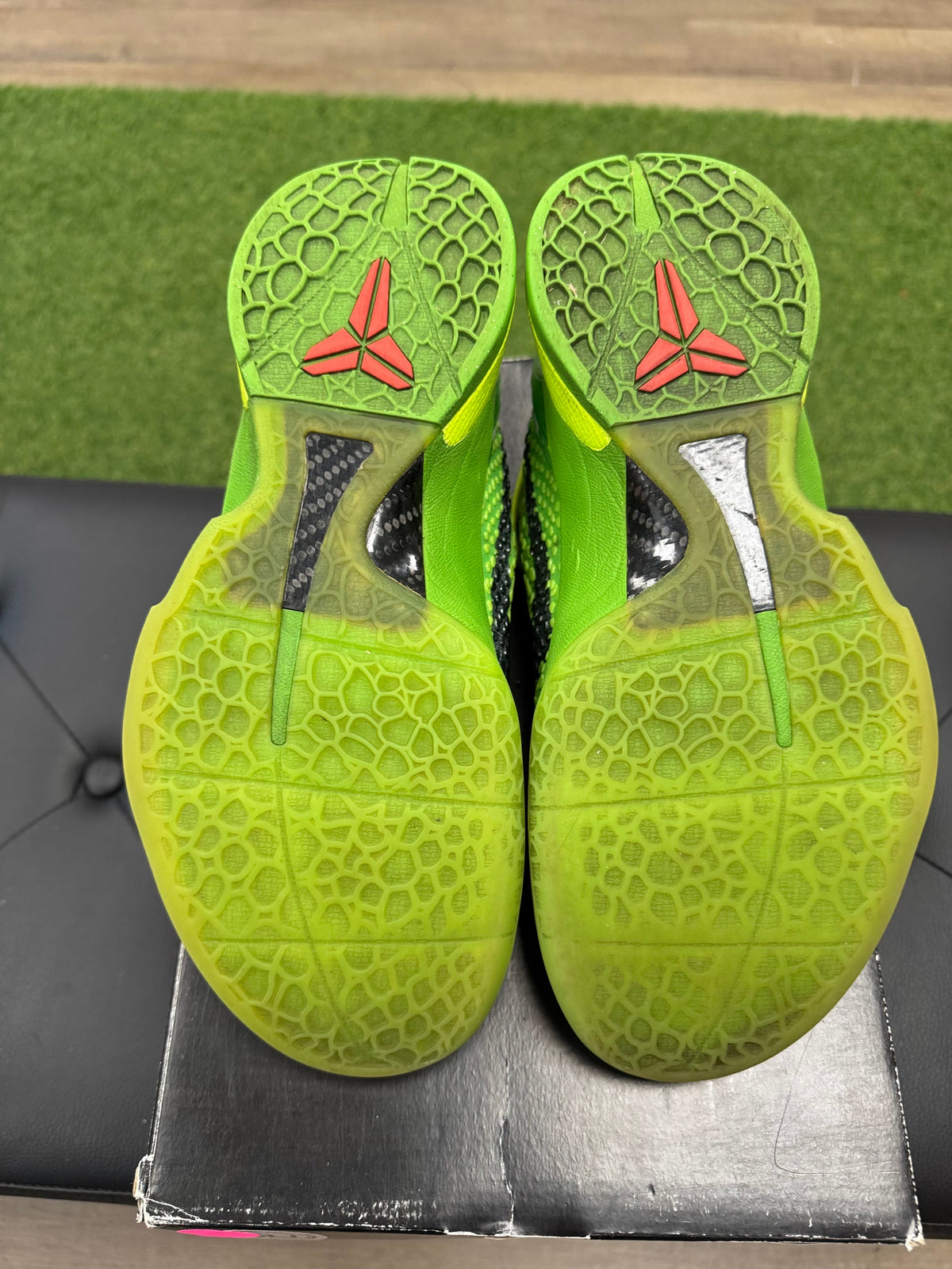 Nike Kobe 6 Protro Grinch (2020)