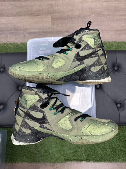 Nike LeBron 13 All-Star (2016) - Size 12 (U)