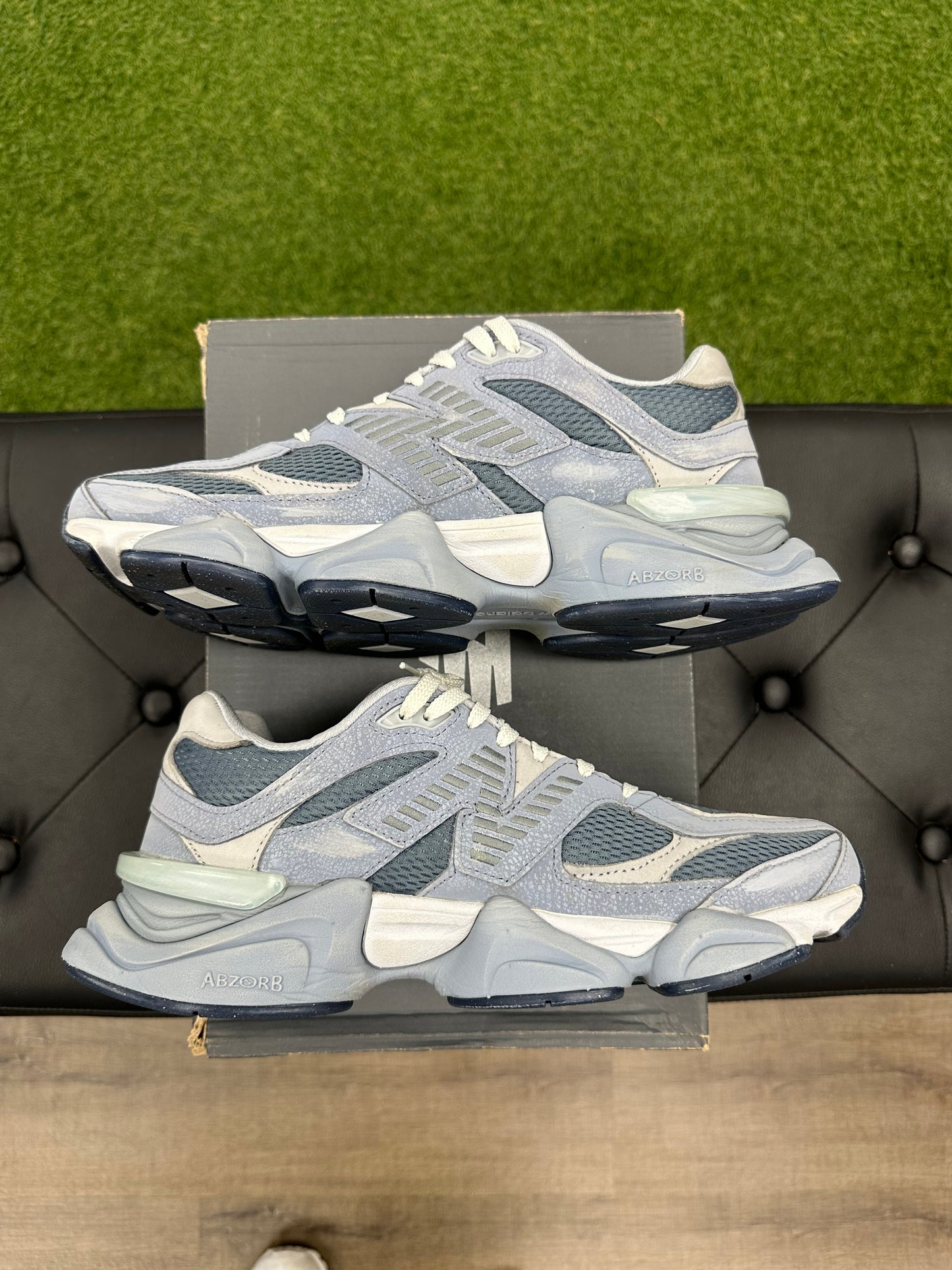 New Balance 9060 Moon Daze - Size 9 (U)