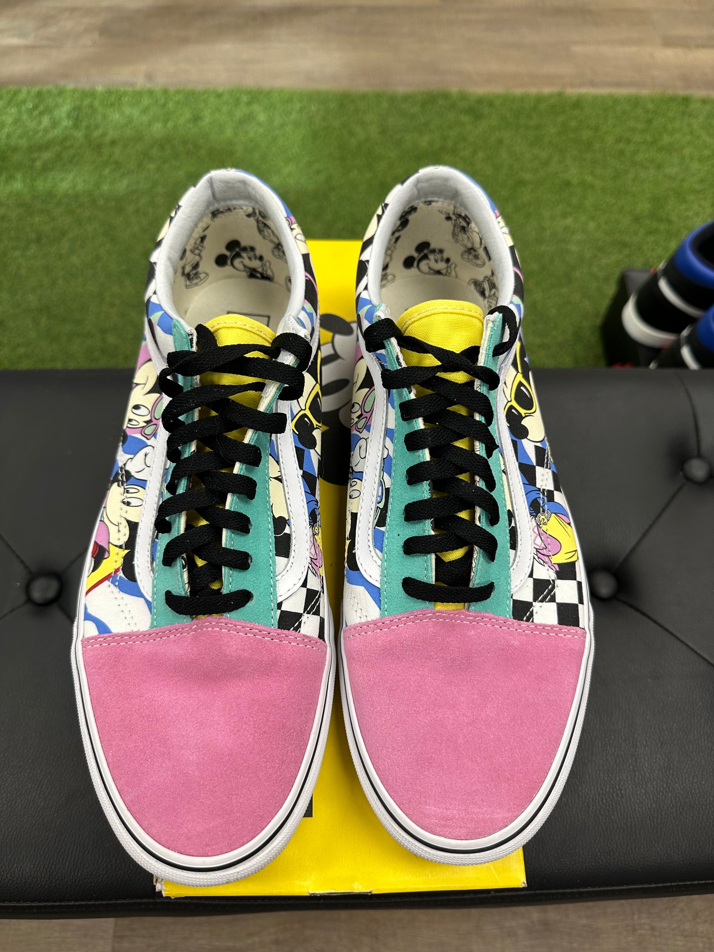 Vans Old Skool Disney 80s Mickey - Size 12 (U)