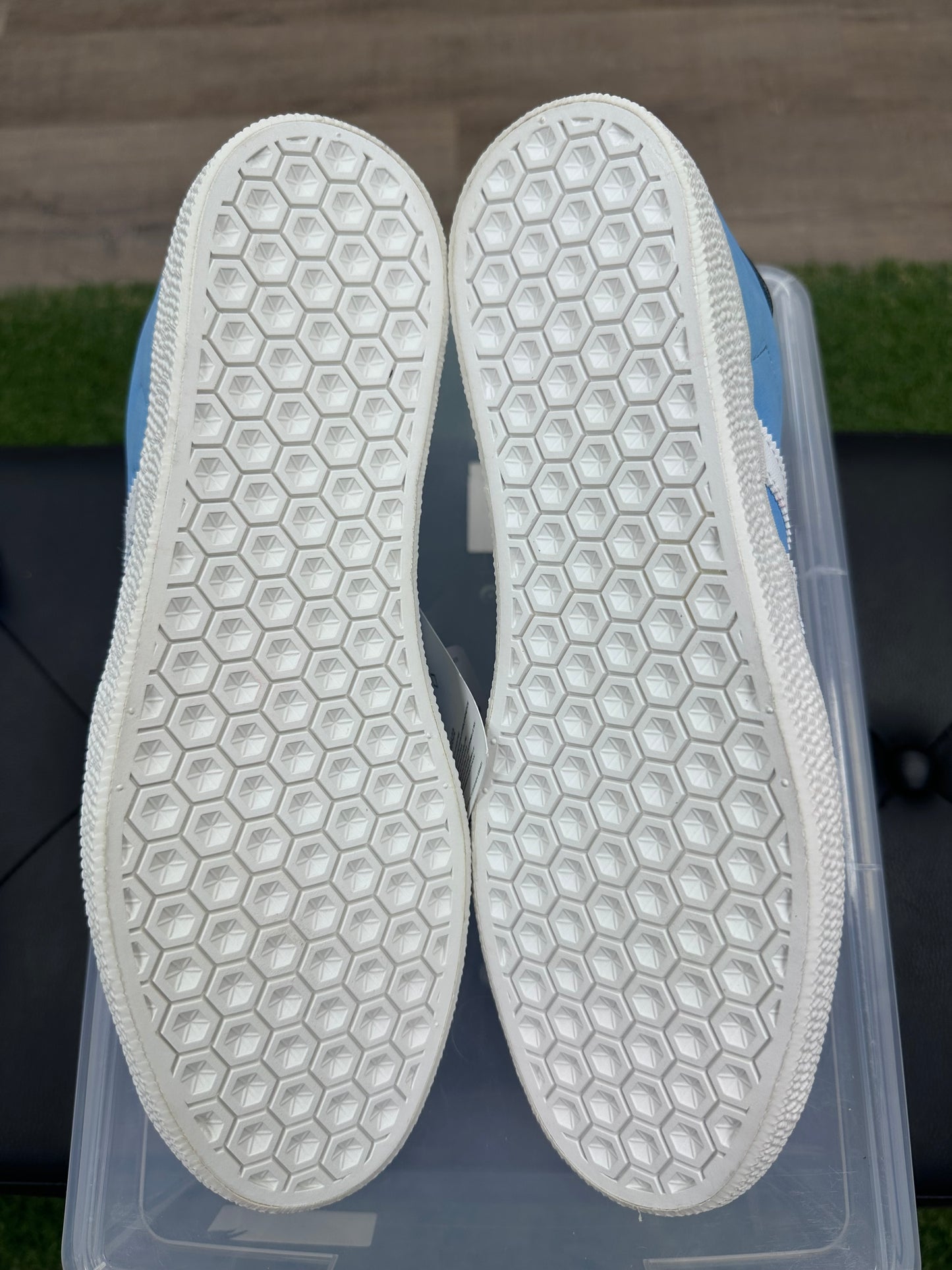 adidas Gazelle ADV Minnesota United FC Familia - Size 9.5 (U)