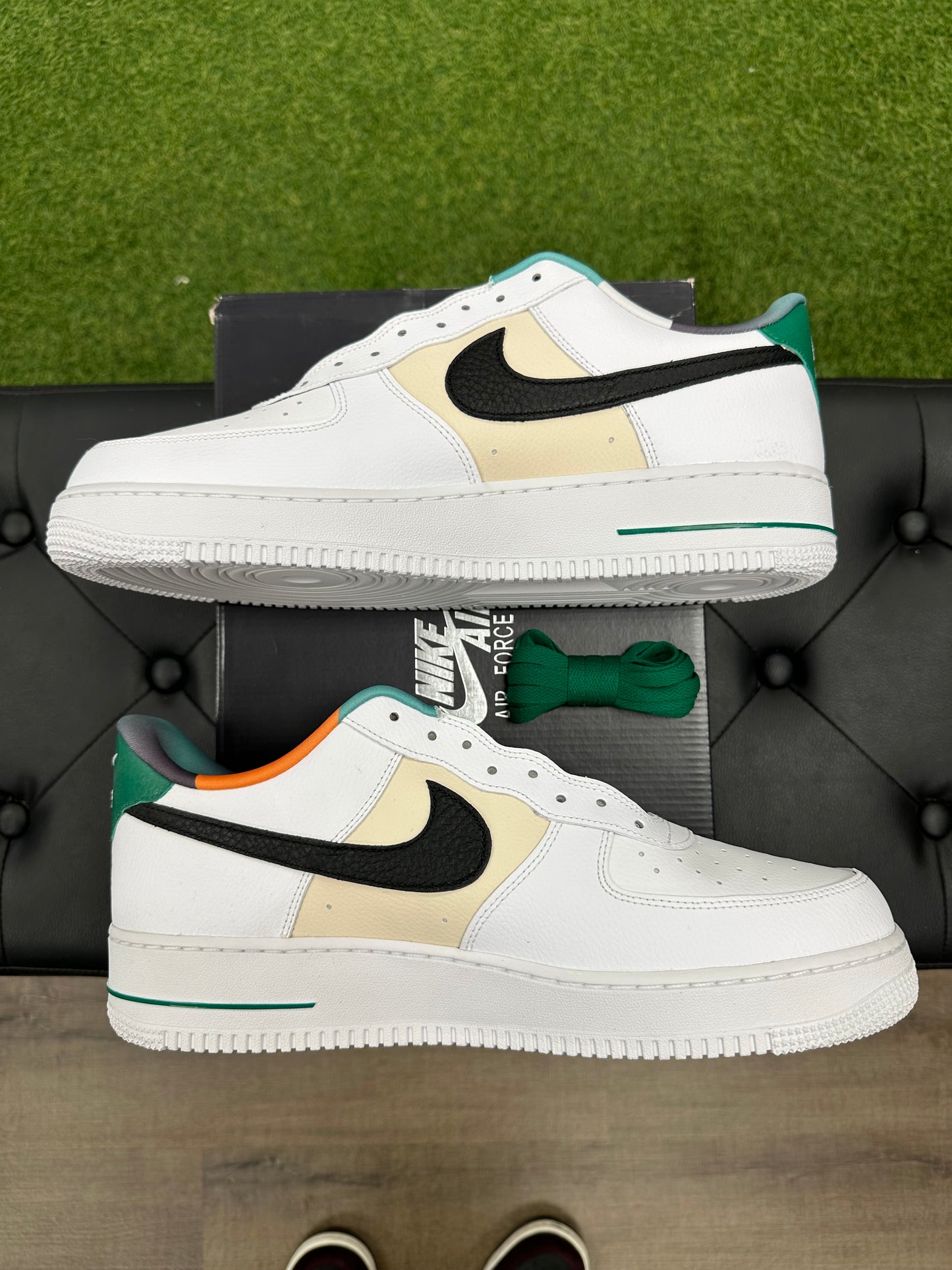 Nike Air Force 1 Low '07 LV8 White Malachite - Size 13