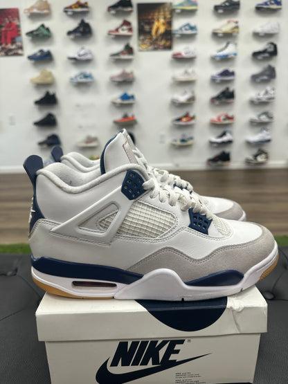 Jordan 4 Retro SB Navy - Size 8.5 (U)