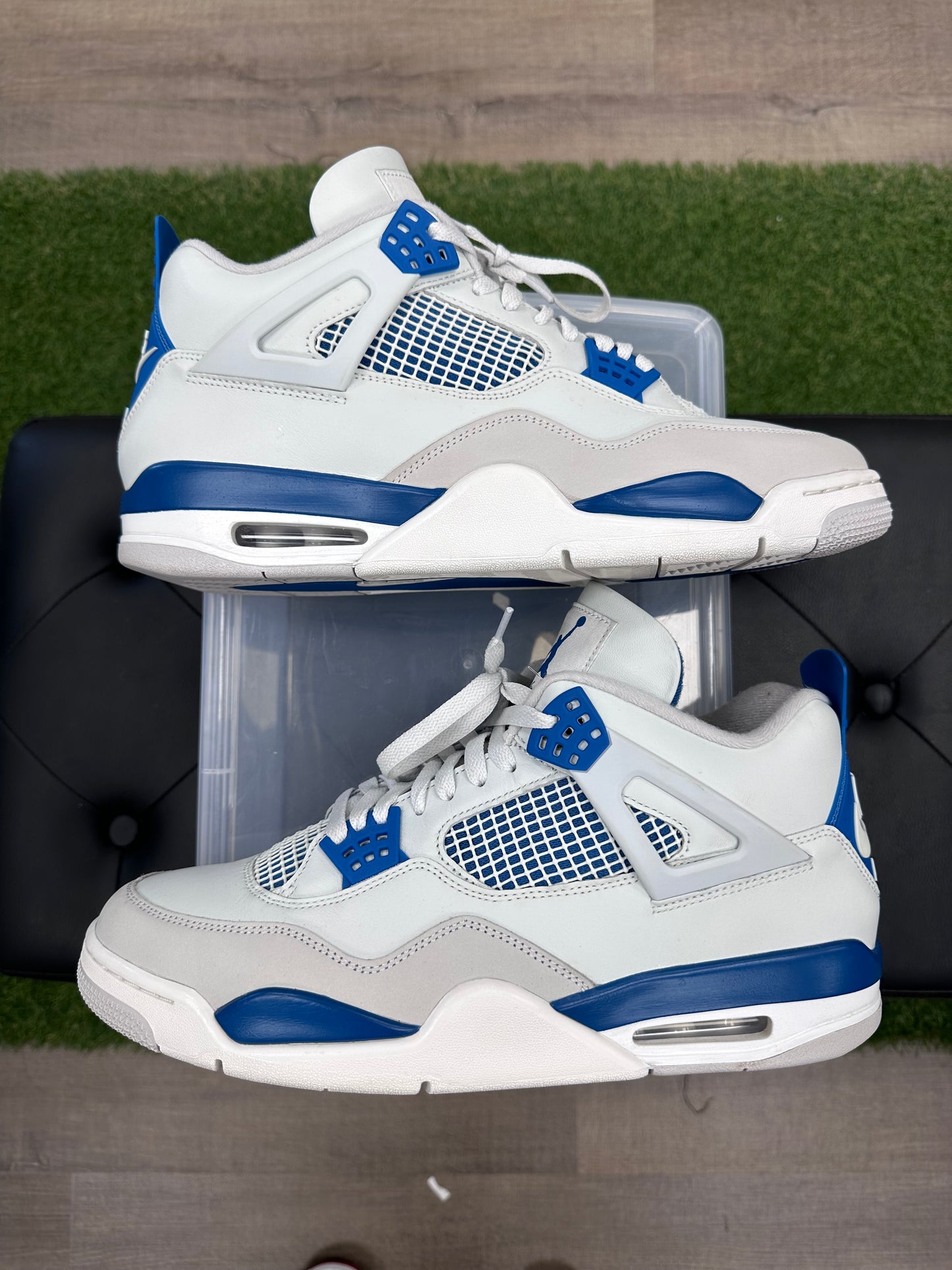 Jordan 4 Retro Military Blue (2024) - Size 13 (U)