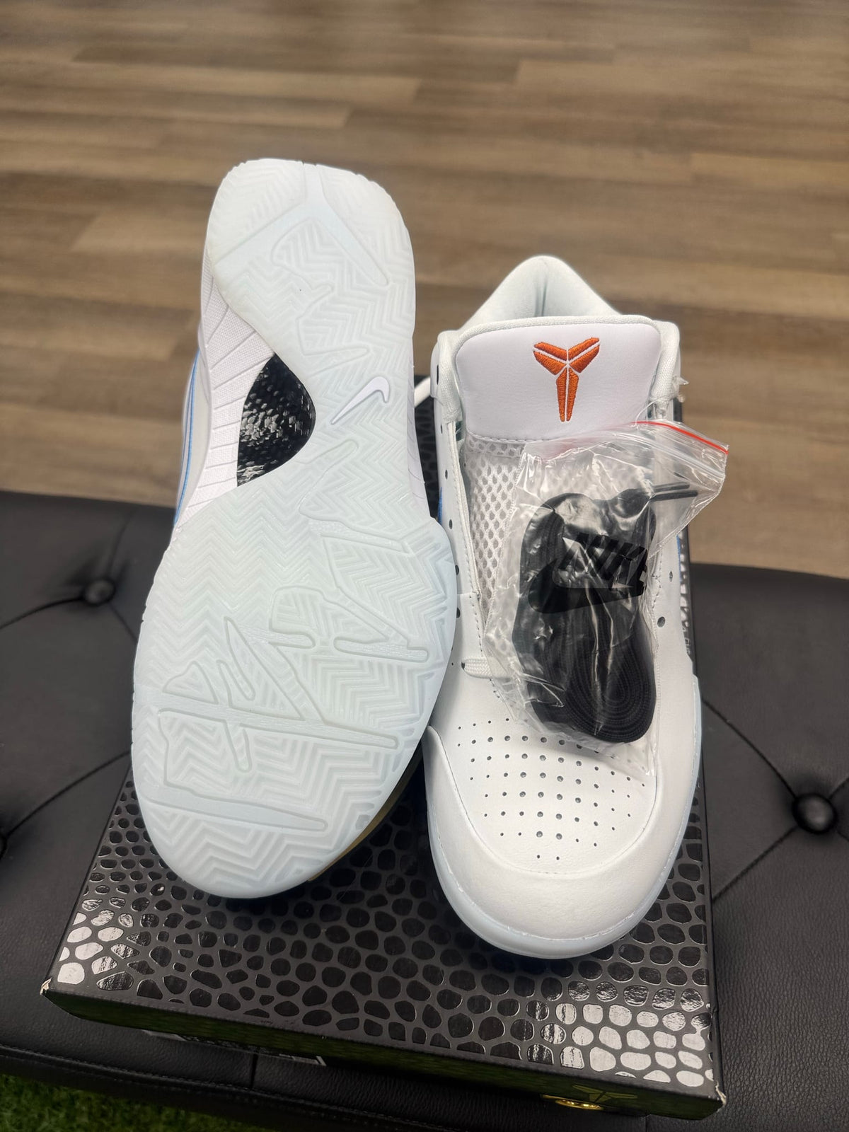 Nike Kobe 4 Protro Draft Day Pack Cleveland Cavaliers (Pick 12) (Opened Packaging)