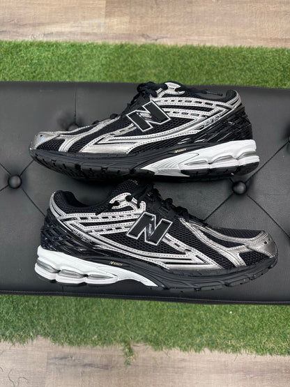 New Balance 1906R Black Grey White