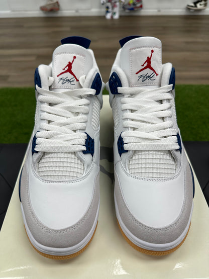 Jordan 4 Retro SB Navy - Size 12 (2)