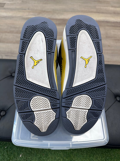 Jordan 4 Retro Lightning (2021)