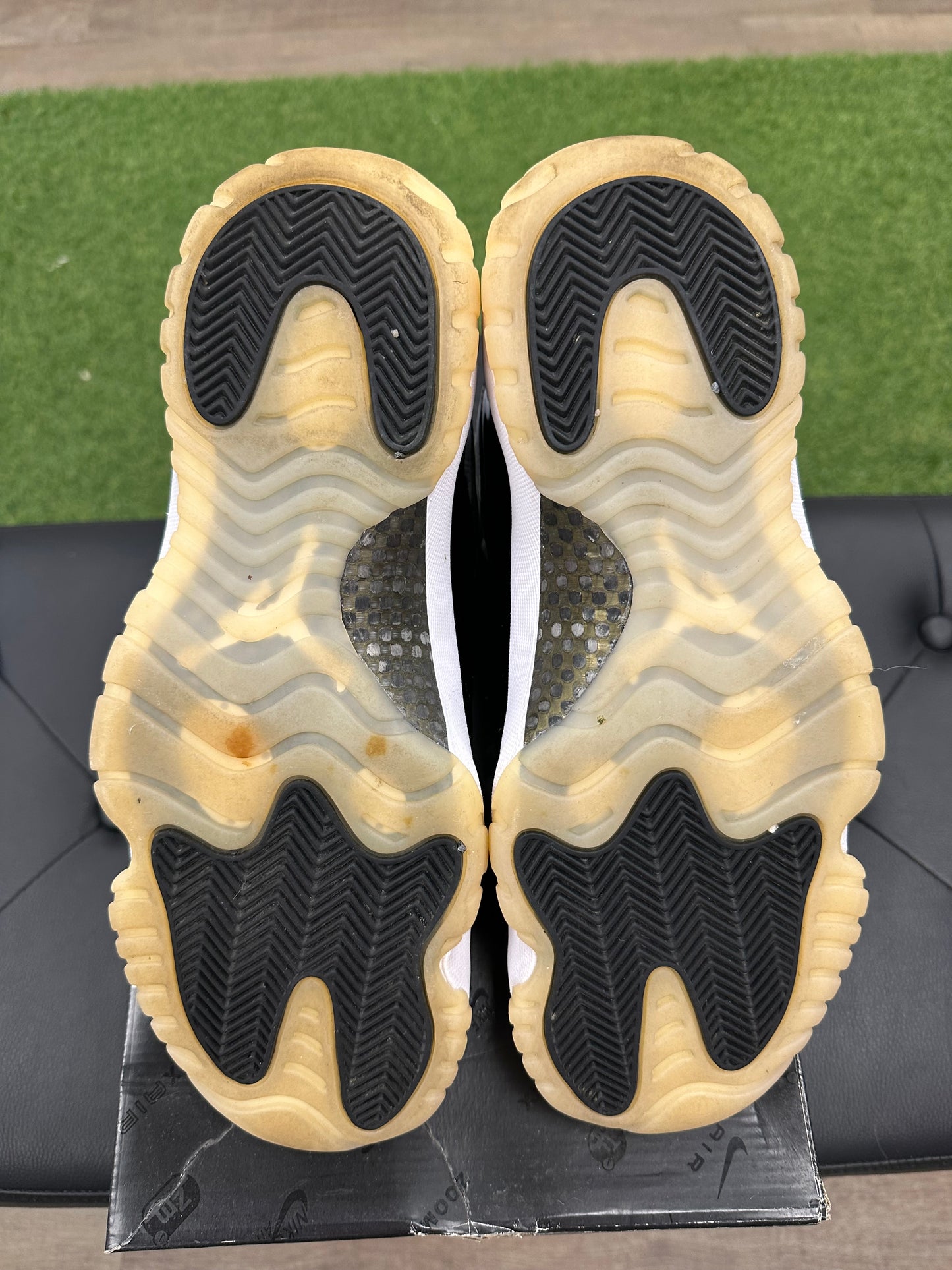 Jordan 11 Retro DMP Gratitude (2023) - Size 11.5 (U)