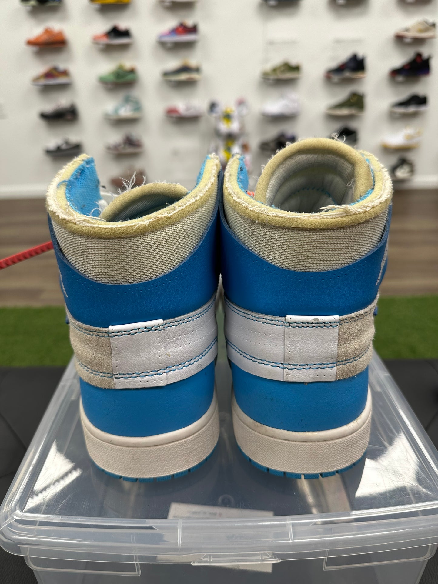 Jordan 1 Retro High Off-White University Blue - Size 12 (U)