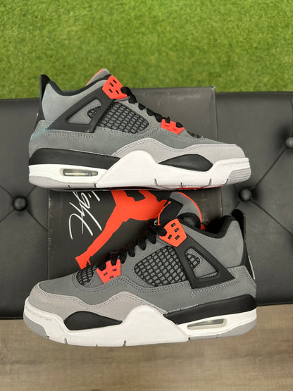 Jordan 4 Retro Infrared (GS) - Size 4