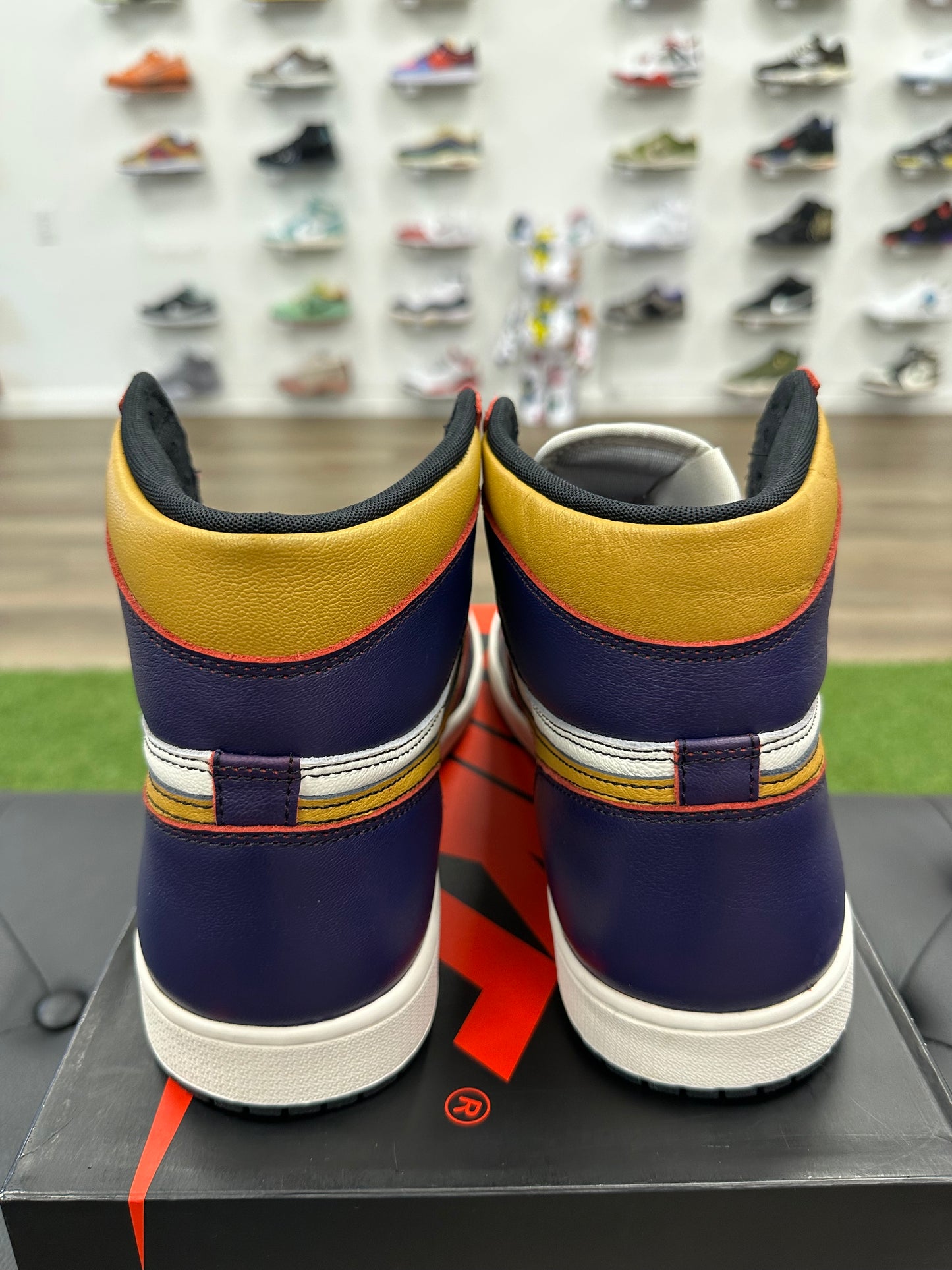 Jordan 1 Retro High OG Defiant SB LA to Chicago - Size 12
