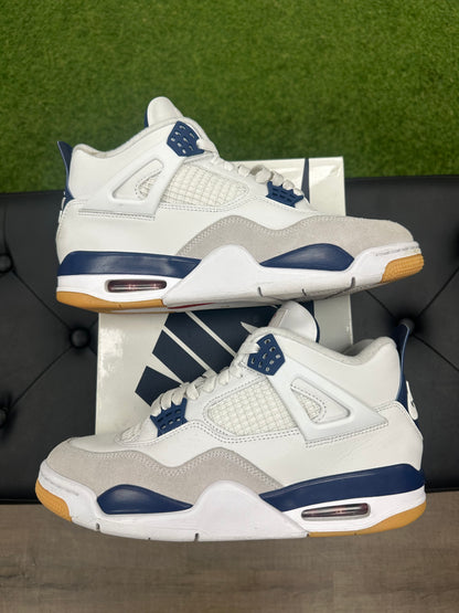 Jordan 4 Retro SB Navy - Size 8.5 (U)